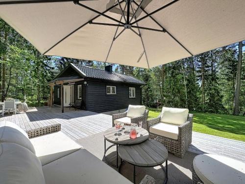 Dalaro House | Holiday Home Skärgårdshem by Interhome