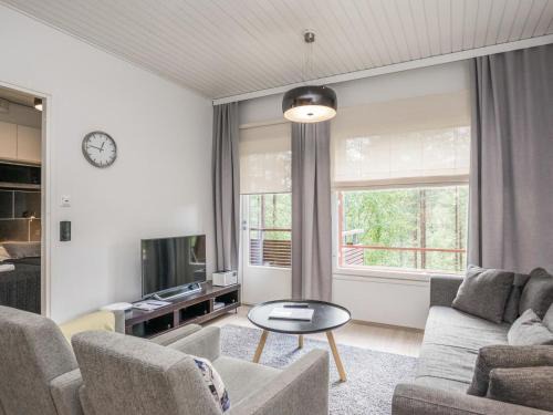 Vuokatti House | Holiday Home Vuokatti cabin 16 by Interhome