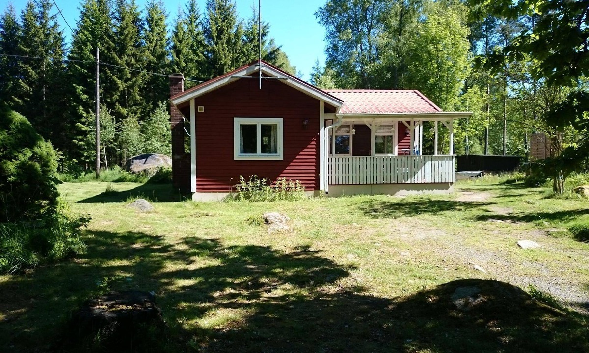 Holiday Hallaryd Persons Bedrooms | Hallaryd