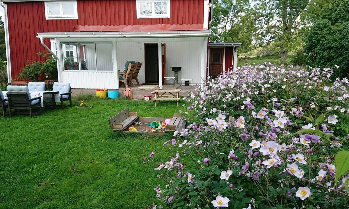 Lonneberga House | Holiday house Lönneberga for 1 - 8 persons with 3 bedrooms - Holiday house