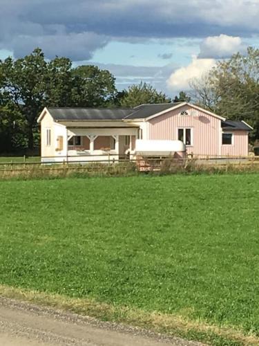 Onslunda House | Holkestorp