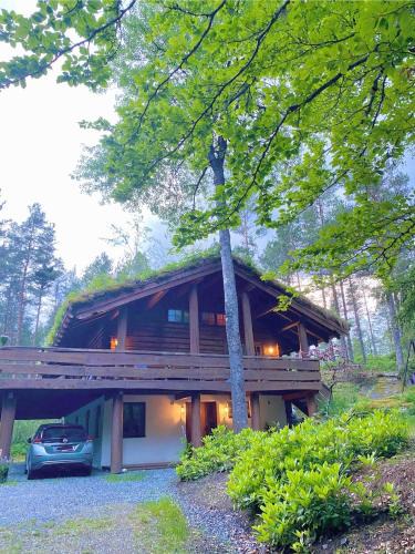 Eid Villa | Holmøy Lodge