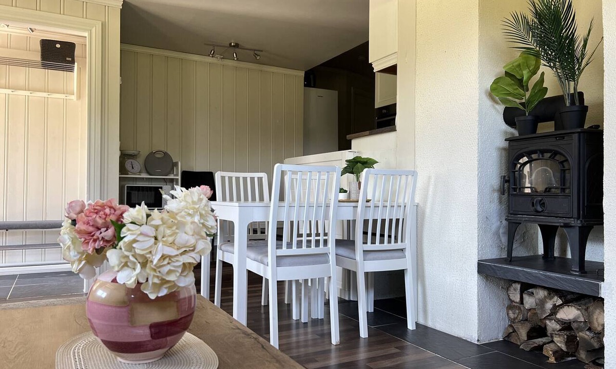 Gol Apartment | Homey apartment near Gol Town Center