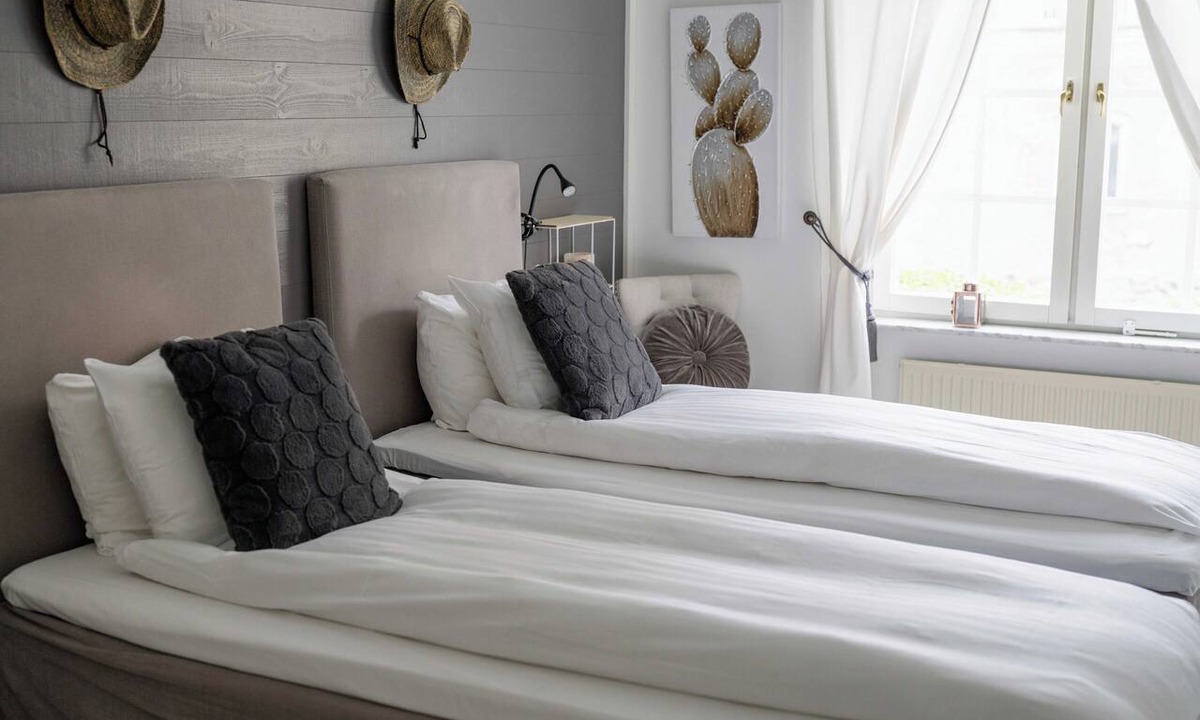 Trelleborg Hotel | Hotel Dannegården Trelleborg