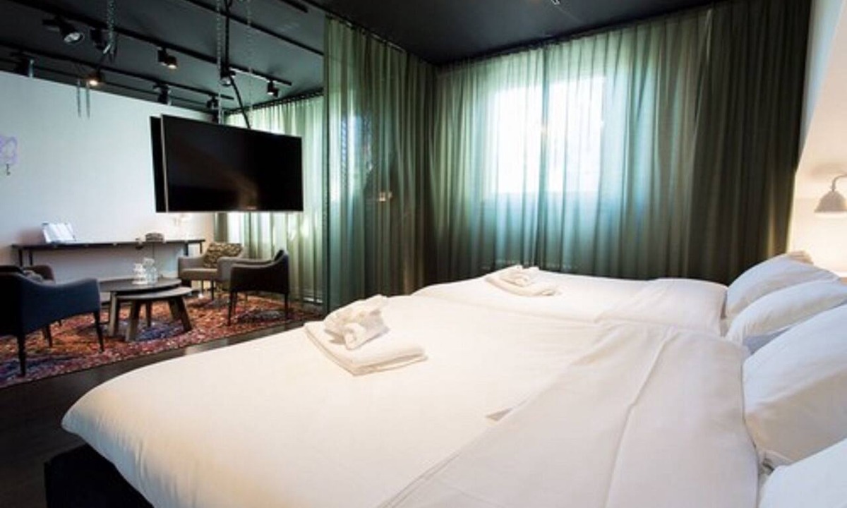 Centrum Hotel | Hotel Flora