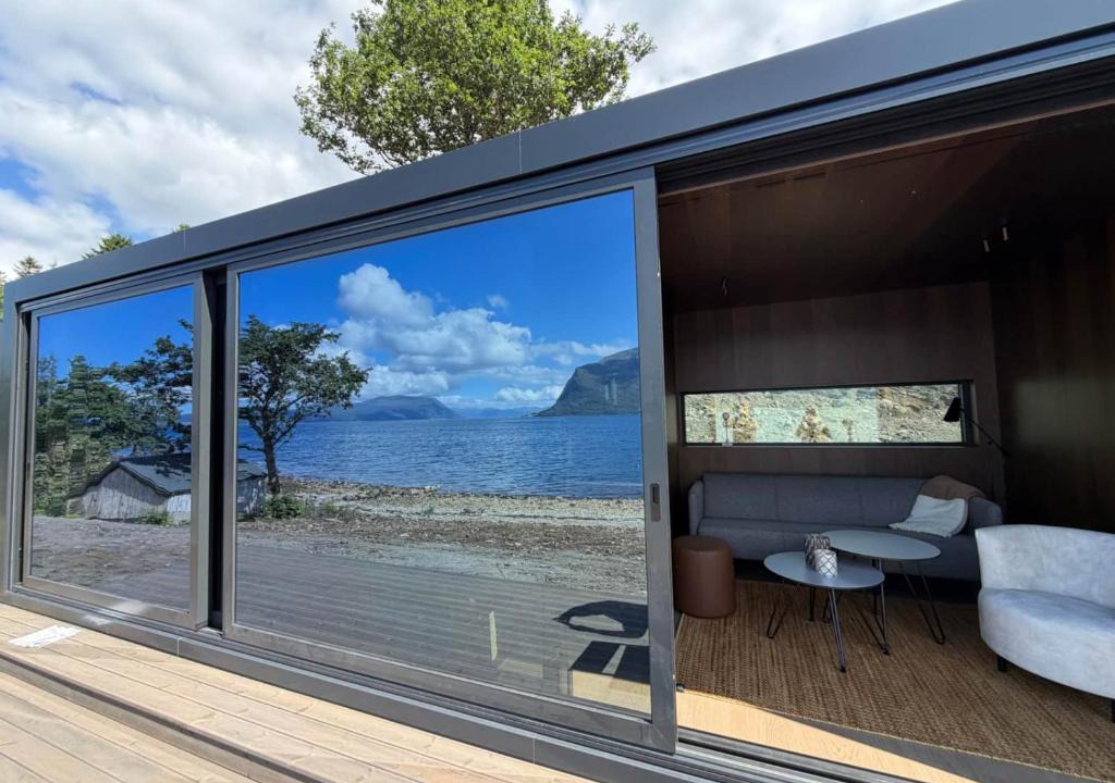 Hundeidvik House | Hundeidvik Fjord Retreat - Fjord Suite