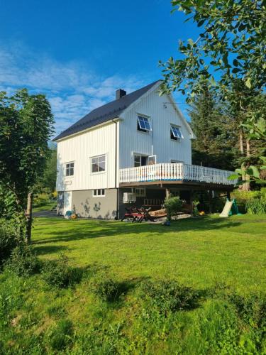Vagan House | Hus i naturskjønne omgivelser