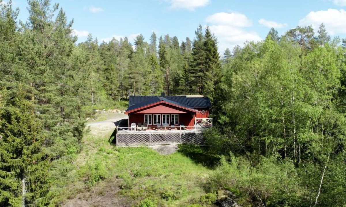 Nissedal House | Hustjønn by Interhome