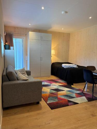 Lahti Apartment | Idylli puutalomiljöössä
