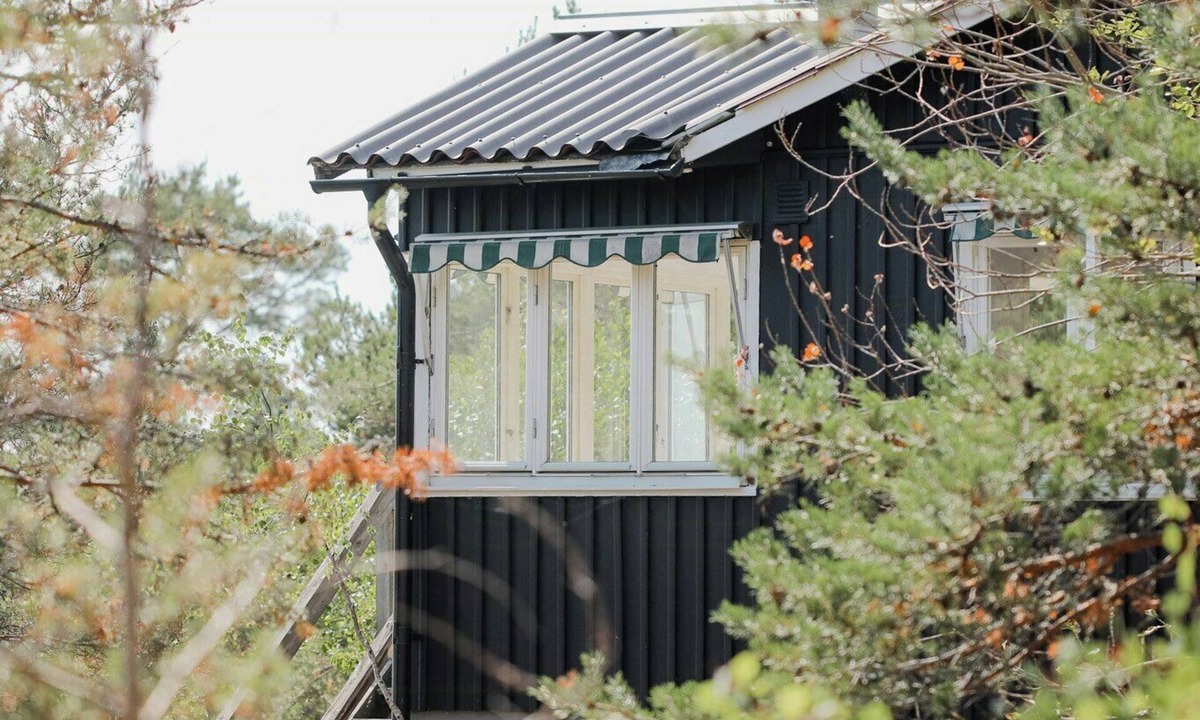 Saltsjobaden House | Idyllic holiday home with scenic views on Älgö