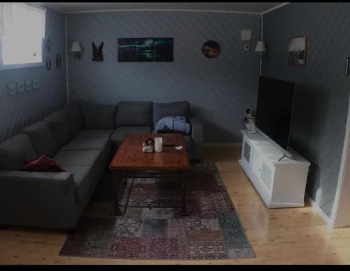 Indre Billefjord Apartment | Komfortabel overnatting på veien mot Nordkapp