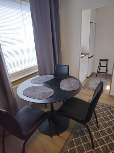 Pori Apartment | Kompakti yksiö numero 9 pienkerrostalossa