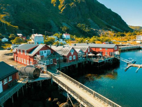 Ballstad Resort | Kræmmervika Havn