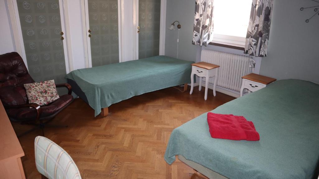 Bokalyckan-Centrum Bed & Breakfast | Kronans B&B