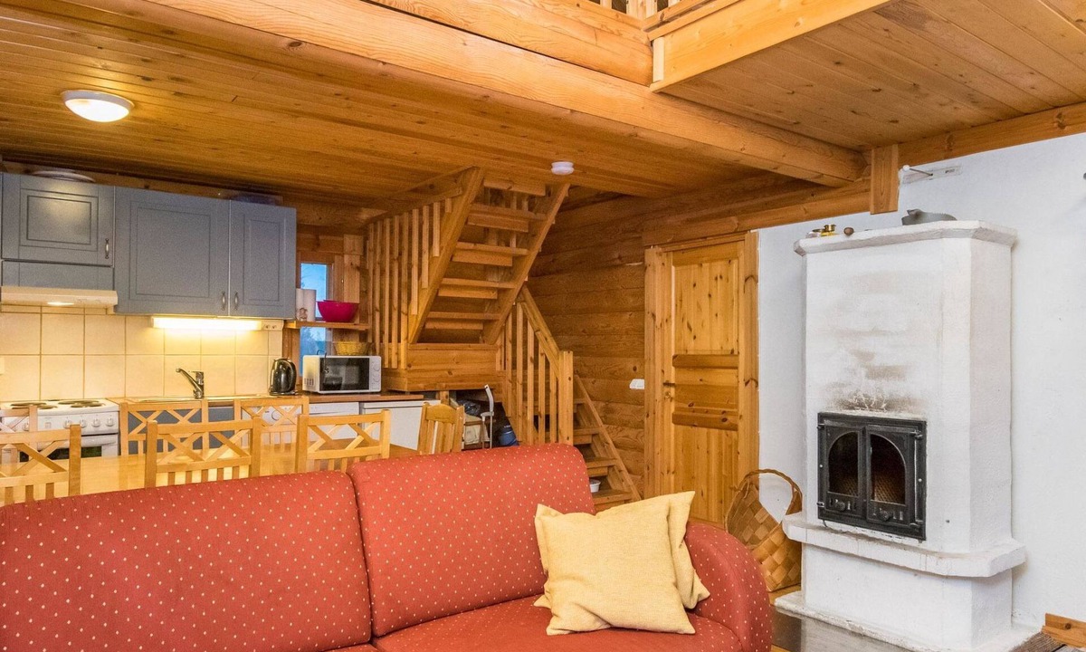 Lampivaara House | Kuukkelin tupa 2 by Interhome