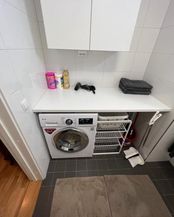 Taby Apartment | Lägenhet, 80kvm i Täby park