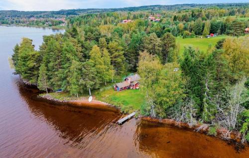 Leksand House | Lake Front Home In Leksand With Lake View