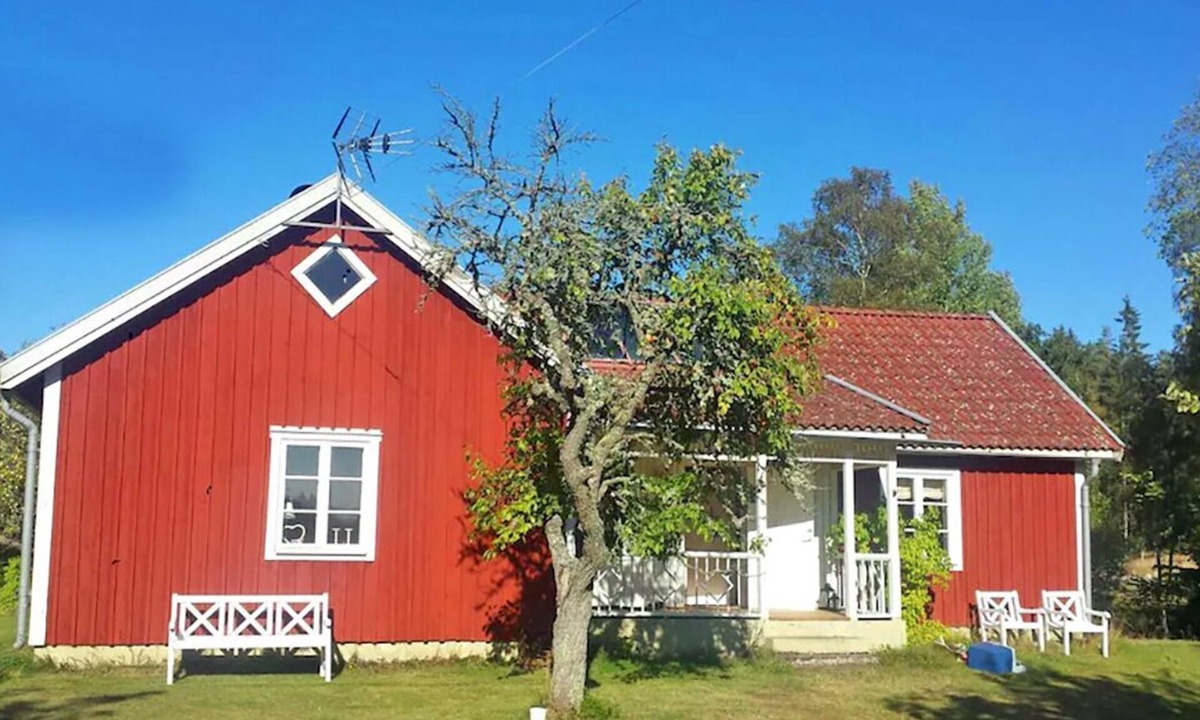 Gronskara House | Lakefront Discount from July 11 to 18, 2026
