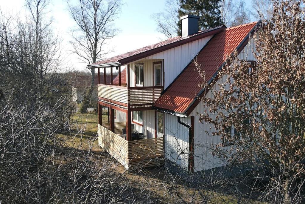 Ljungbyhed Villa | Lantlig villa i Ljungbyhed