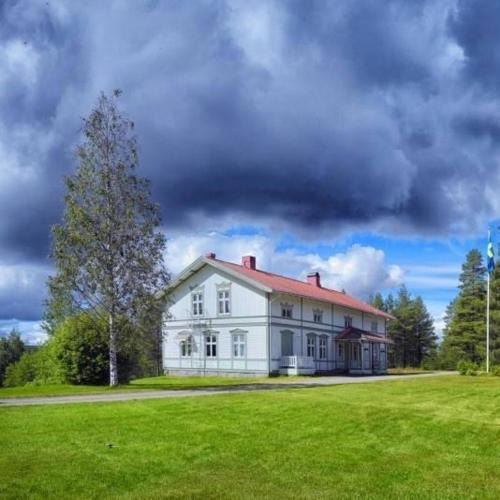 Jorn Hotel | Lantlivlodge i Österjörn -Herrgård