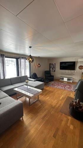 Bø Apartment | Large and spacious detached house