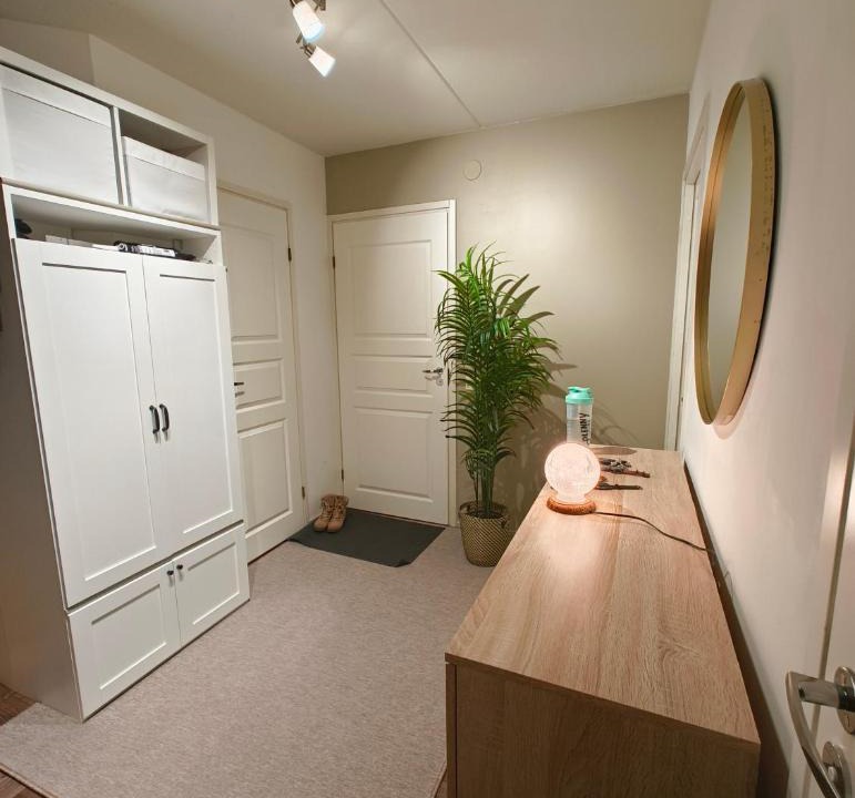 Lantinen District Apartment | Large apartment near Otaniemi and Helsinki
