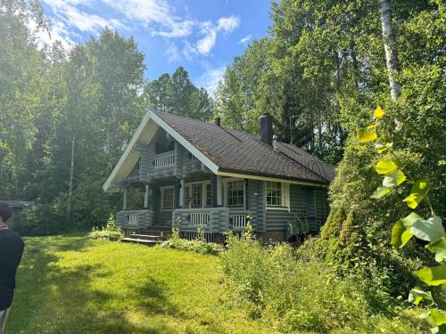 Raakkyla House | LIHAPULLIA Lac, sauna, plage privée, deux chalets rien que pour vous