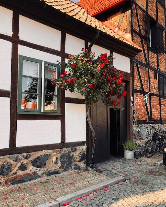 Ystad House | Litet gathus mitt i Ystad