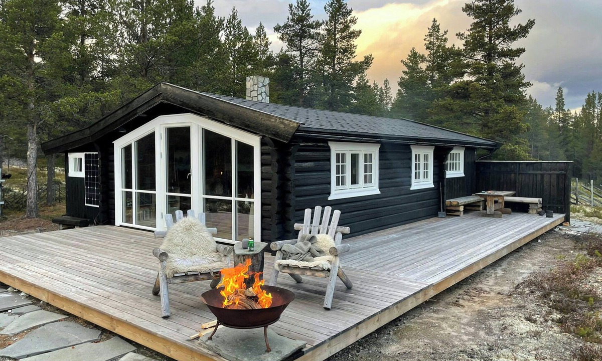 Folldal House | Log cabin with views of Rondane mountains