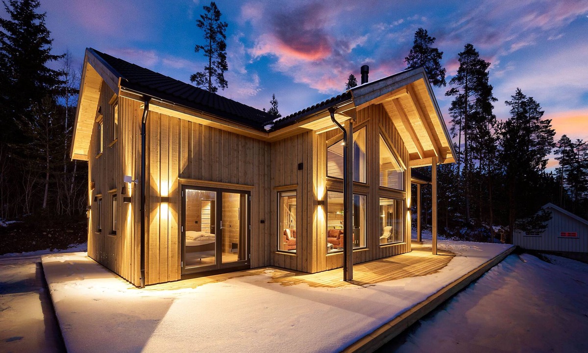Vradal Ski Chalet | Lothlórien Lodge 8p - Four Bedroom Chalet, Sleeps 8