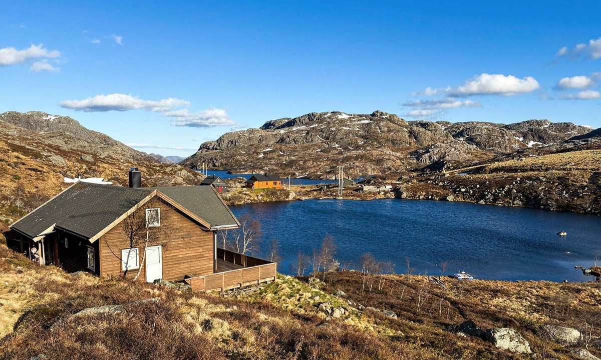 Bjerkreim House | Lovely home in Bjerkreim with WiFi