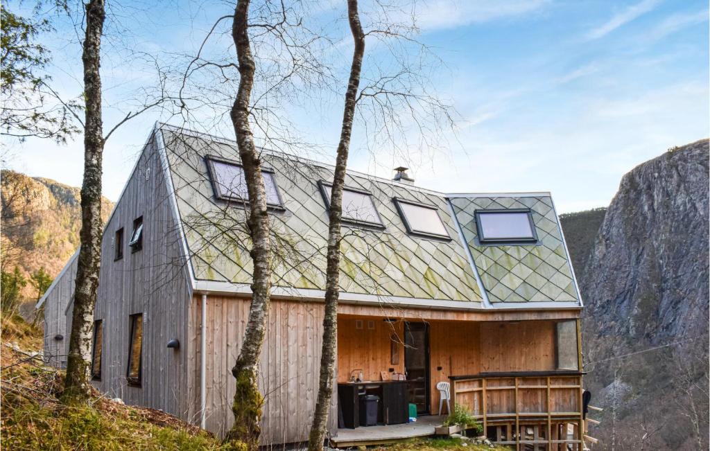 Suldal House | Lovely Home In Erfjord With House Sea View