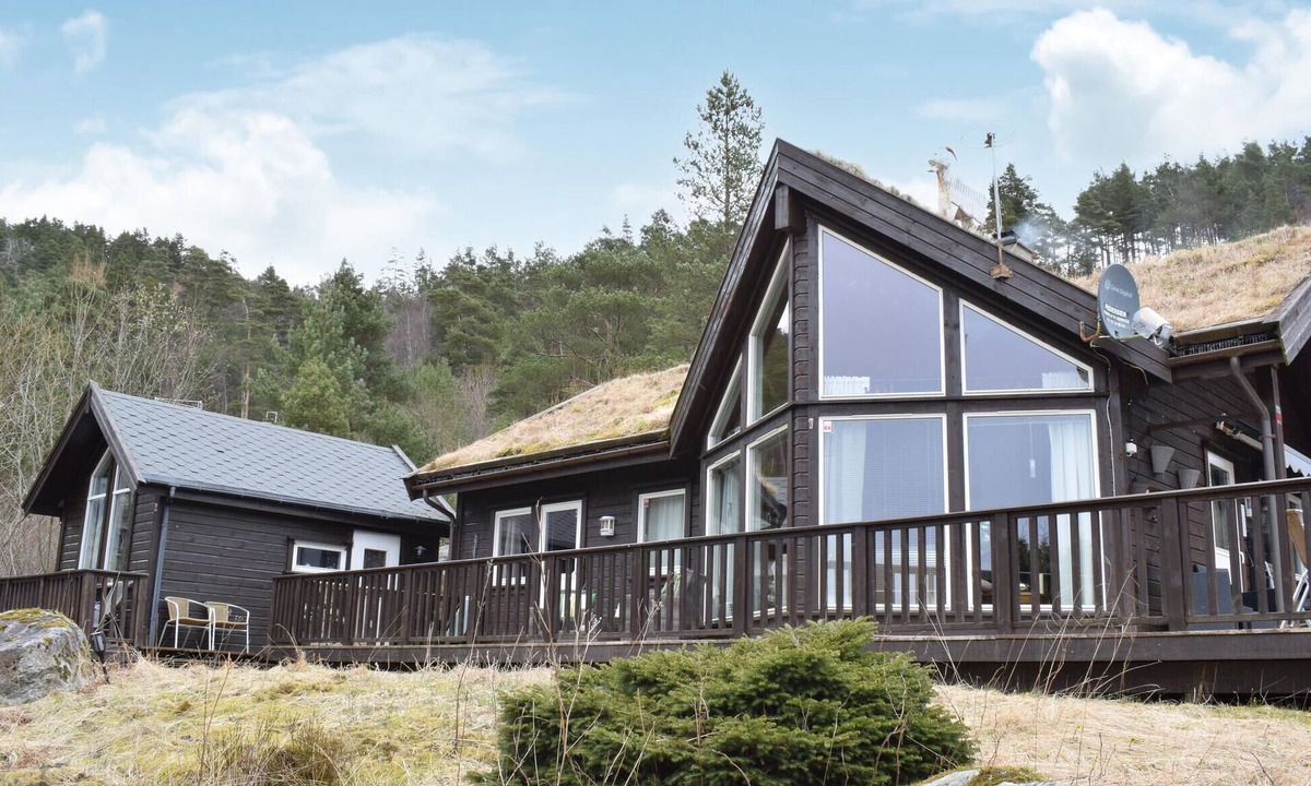 Strand Municipality House | Lovely home in Jørpeland with house sea view