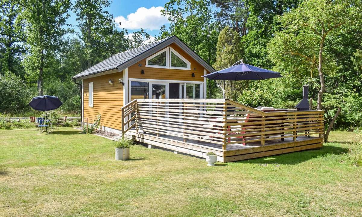 Tofta House | Lovely home in Rockneby with WiFi