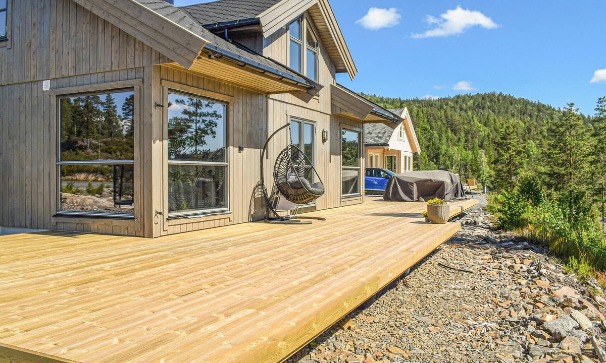 Drangedal House | Lovely home in Sannidal with WiFi