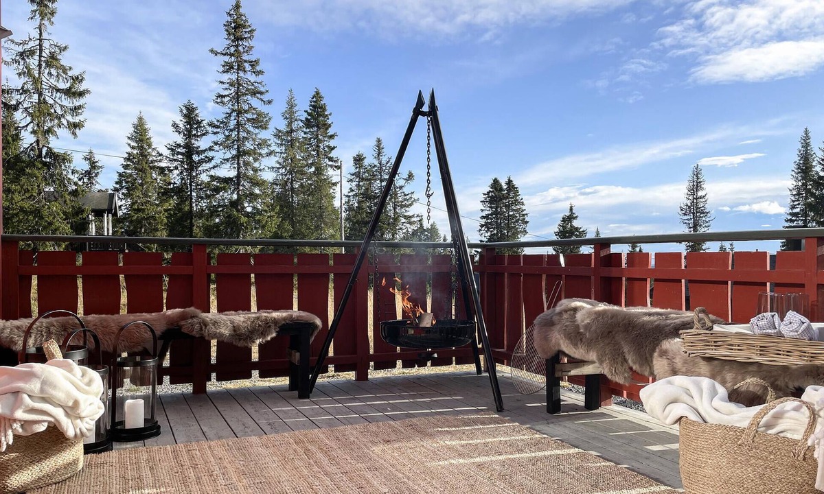 Sjusjoen House | Lovely home in Sjusjøen with sauna