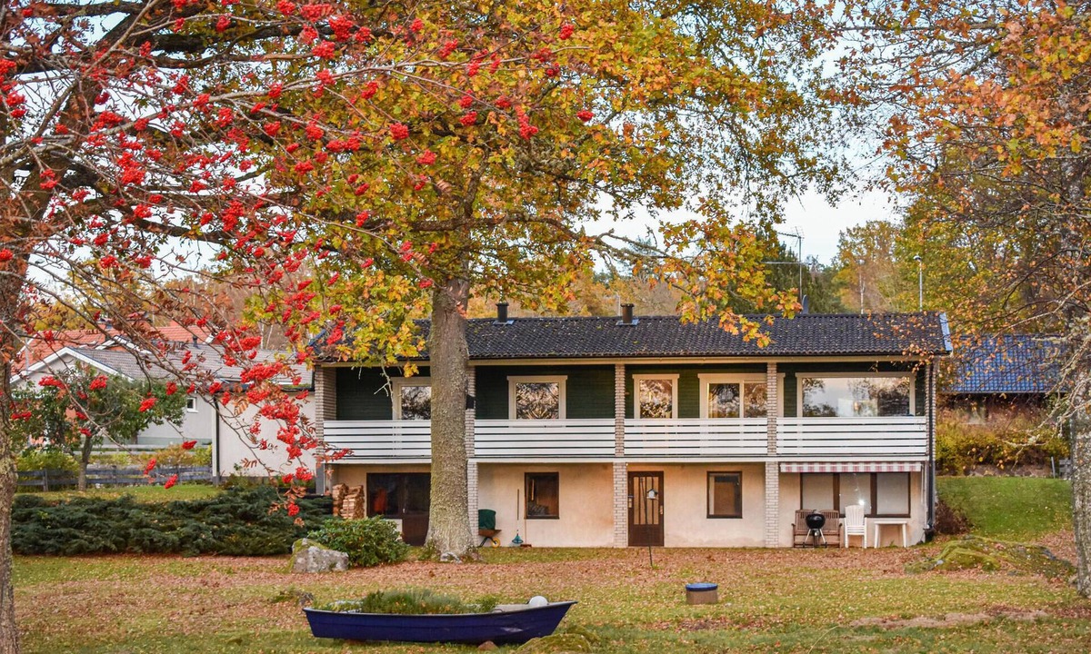Odeshog Municipality House | Lovely home in Tranås with sauna