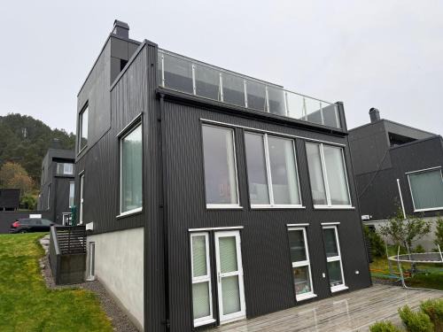 Valderoy Villa | Luksuriøs enebolig, nær Ålesund