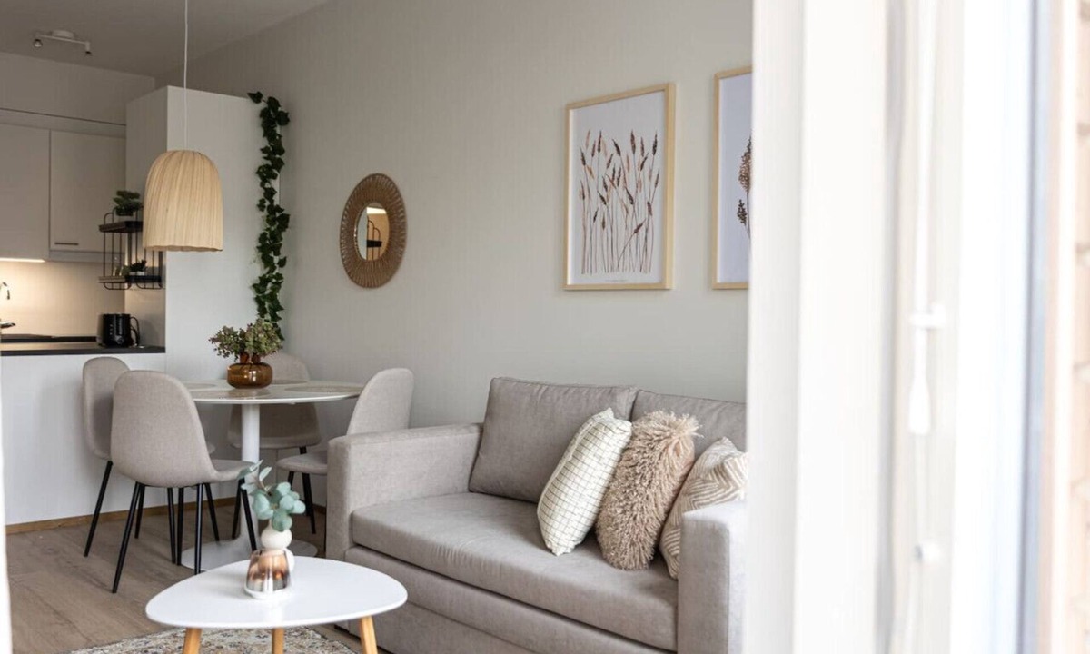 Rovaniemi Apartment | Lumileinikki City Suite with Sauna by BookLapland