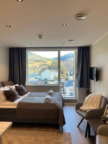 Voss Apartment | Luxury Balcony River View apt - Heart of Voss