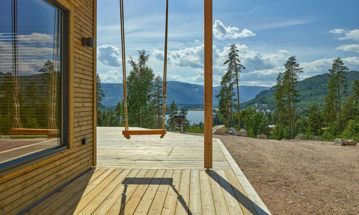 Vradal Cabin | Luxury Furuheim Lodge with panoramic views, sauna, wood stove, near lake