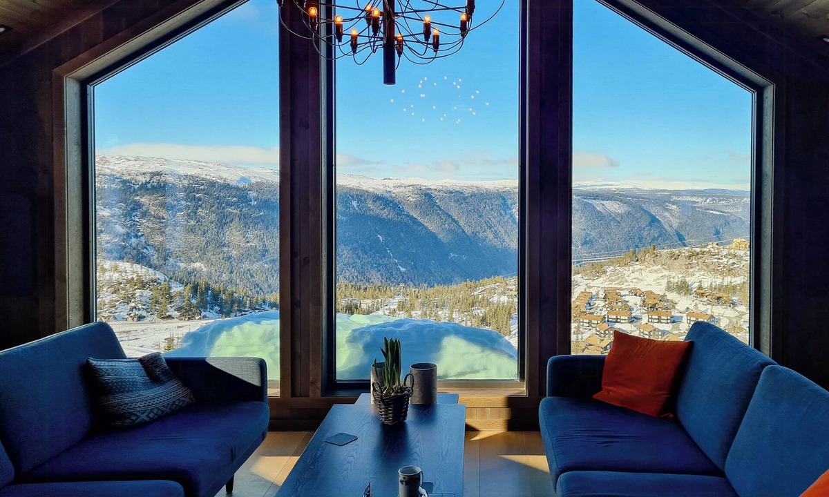 Atra House | Luxury mountain home with view on Gaustablikk