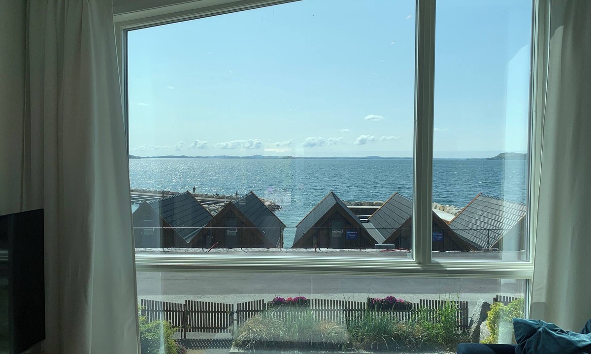 Strand House | Luxury Waterfront Home w/Panoramic Stavanger Views & Near Preikestolen