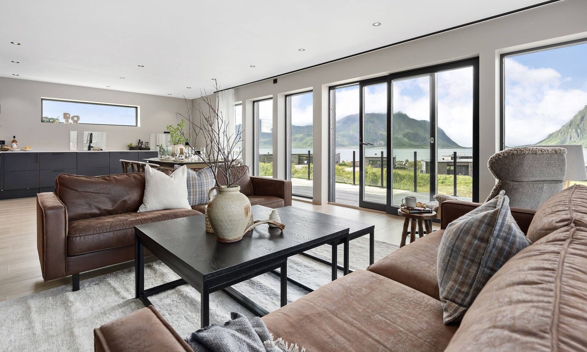 Vagan Cottage | Lyngvær Luxury cabin with Sauna