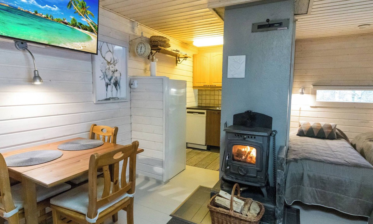 Rovaniemi House | Lystikämän tupa by Interhome