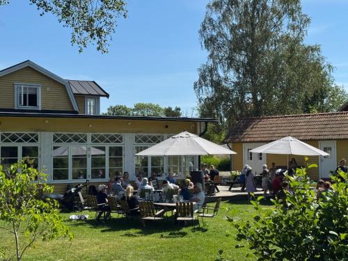 Moja Hostel | Möja Värdshus