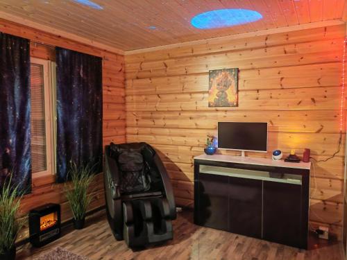 Punkaharju Bed & Breakfast | Magic Room