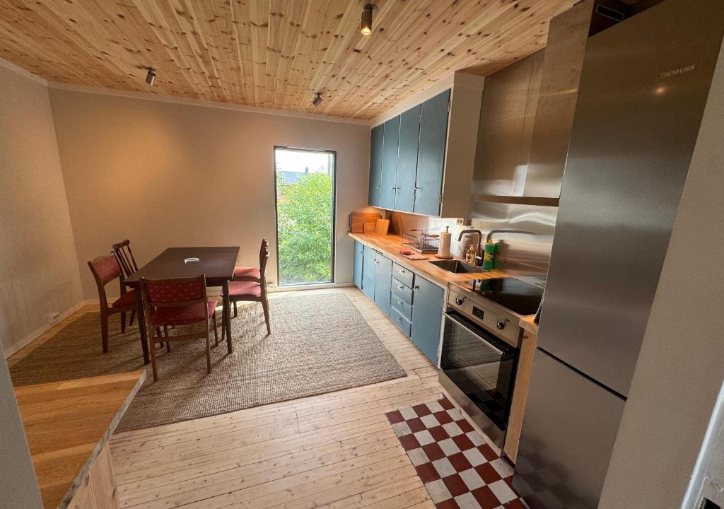 Henningsvaer House | Malnestomten