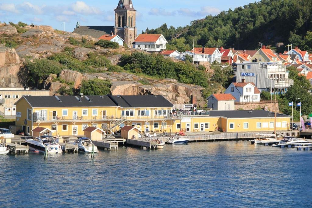 Fjallbacka Hostel | Marinan Richters