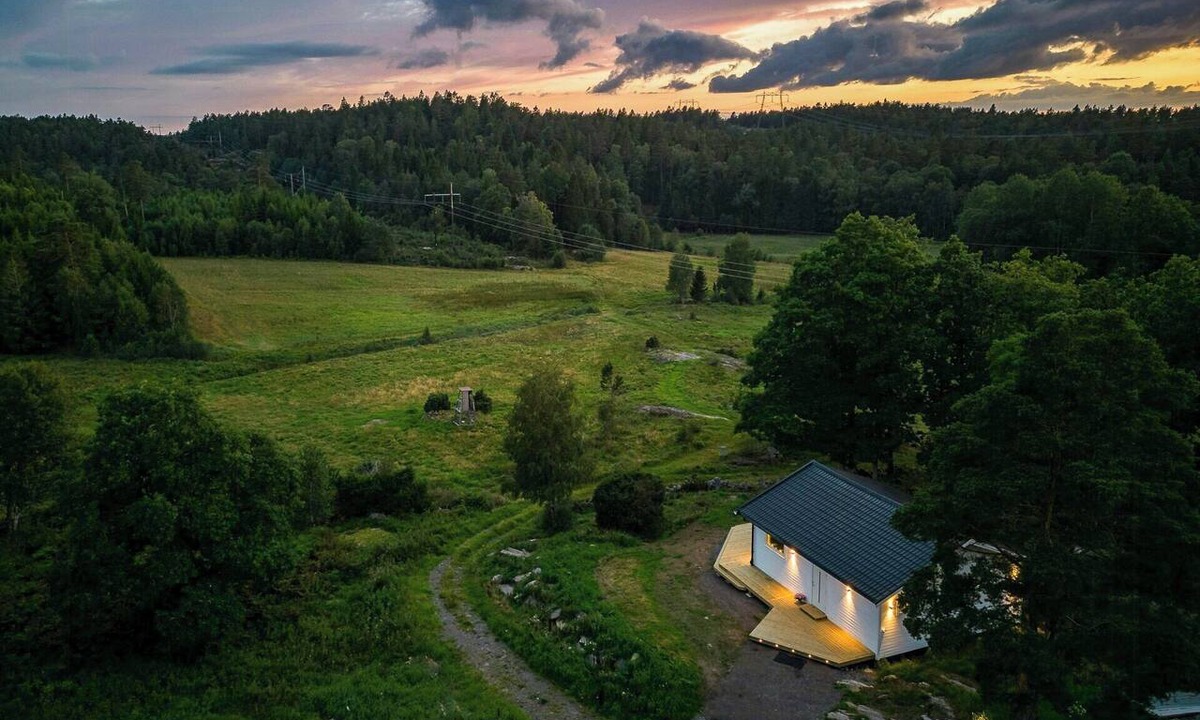 Nol House | Minivilla with views over wildlife meadows